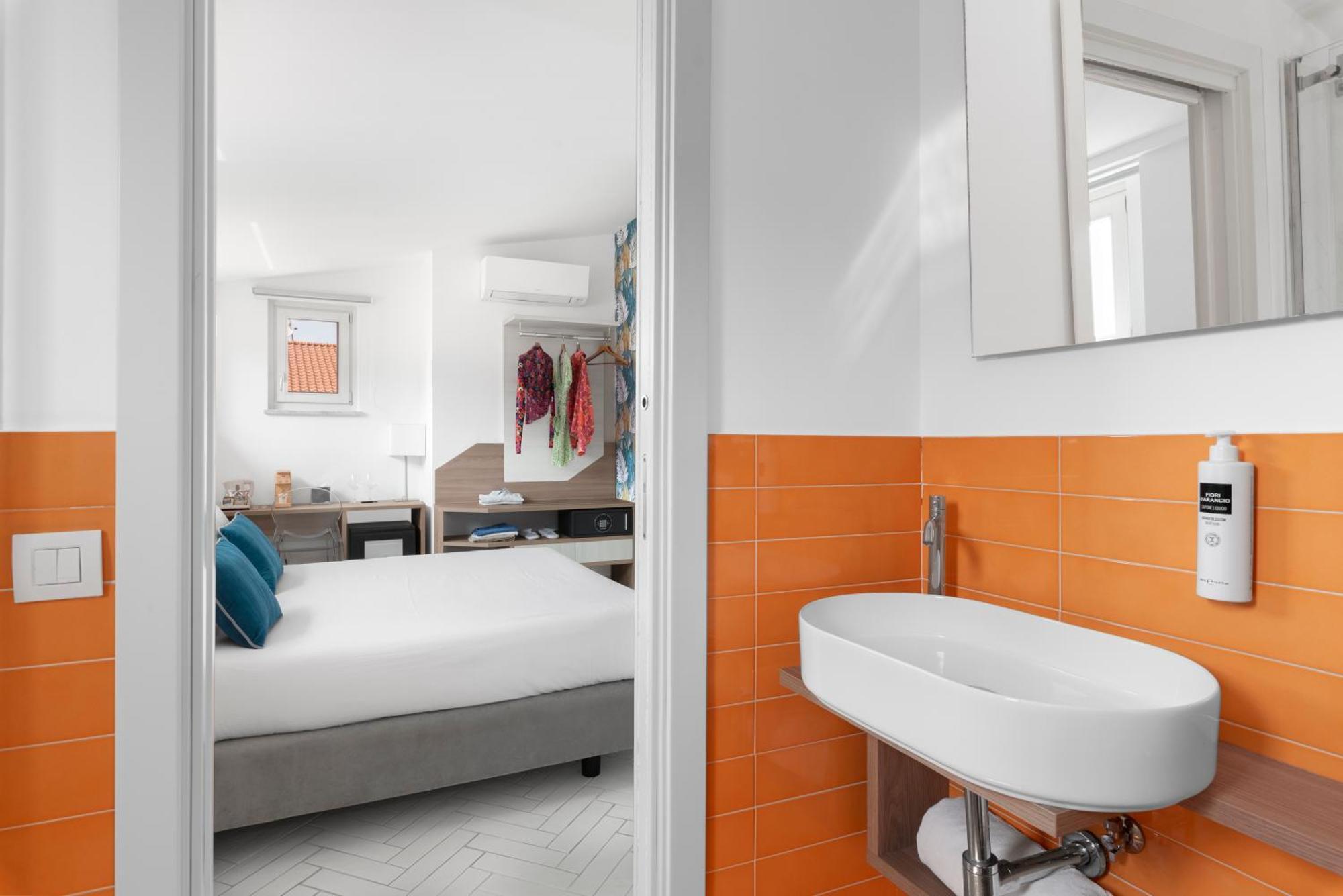 Palazzo Tasso Bed & Breakfast